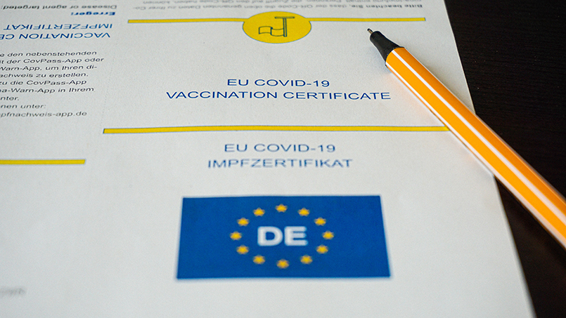 Green Pass vaccination certificate CDC Card mandatory - what is it and how to use it in Italy