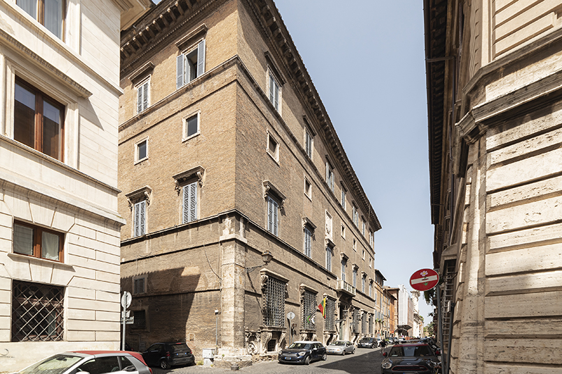 Vicolo del Cefalo appartamento in centro a Roma affitti brevi per lavoratori e turisti - gestito da From Home to Rome