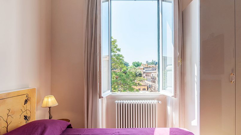 Sales 82 è una nuova acquisizione della FromHometoRome - case vacanze, alloggi per lavoratori