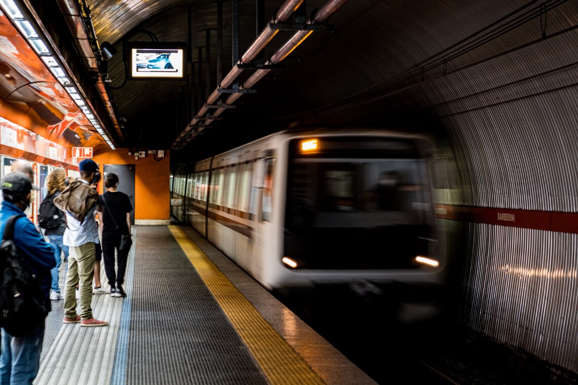 Lavori in metropolitana a Roma: tutte le interruzioni del servizio ad agosto 2023